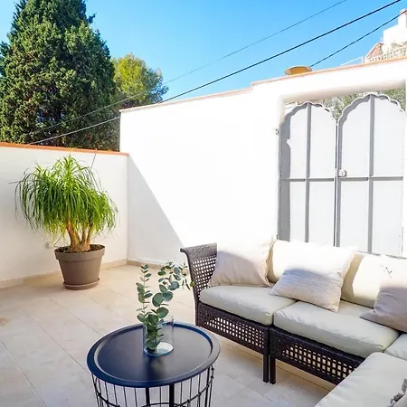 Camelot By Hello Homes