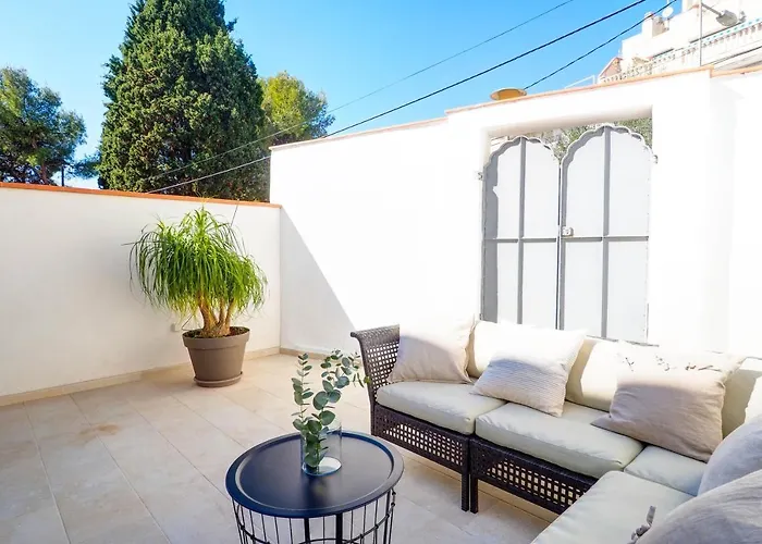 Camelot By Hello Homes