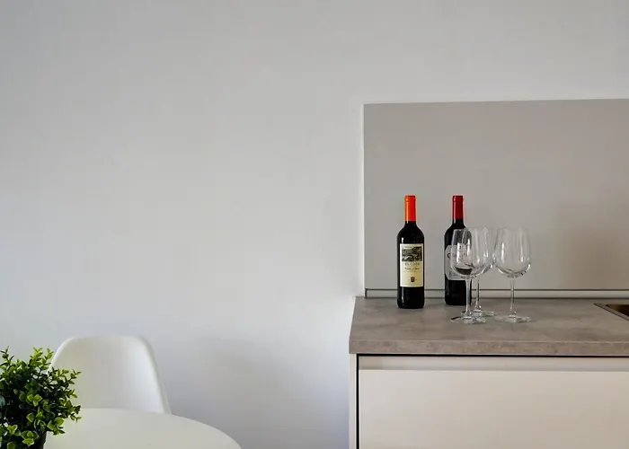 Camelot By Hello Homes Sitges