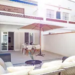 公寓 Camelot By Hello Homes